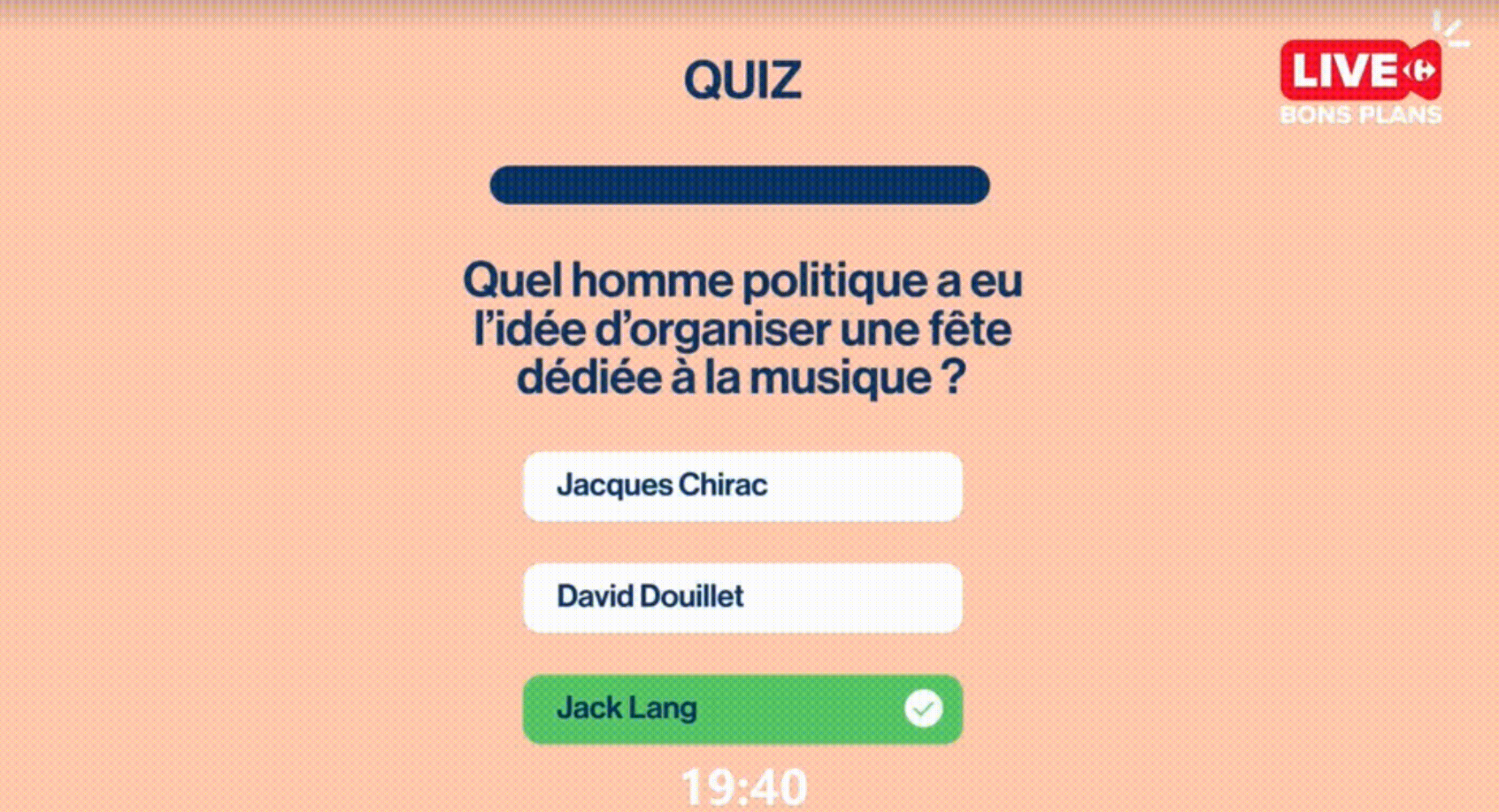 A Carrefour live shopping intro that entertains waiting viewers with an interactive quiz